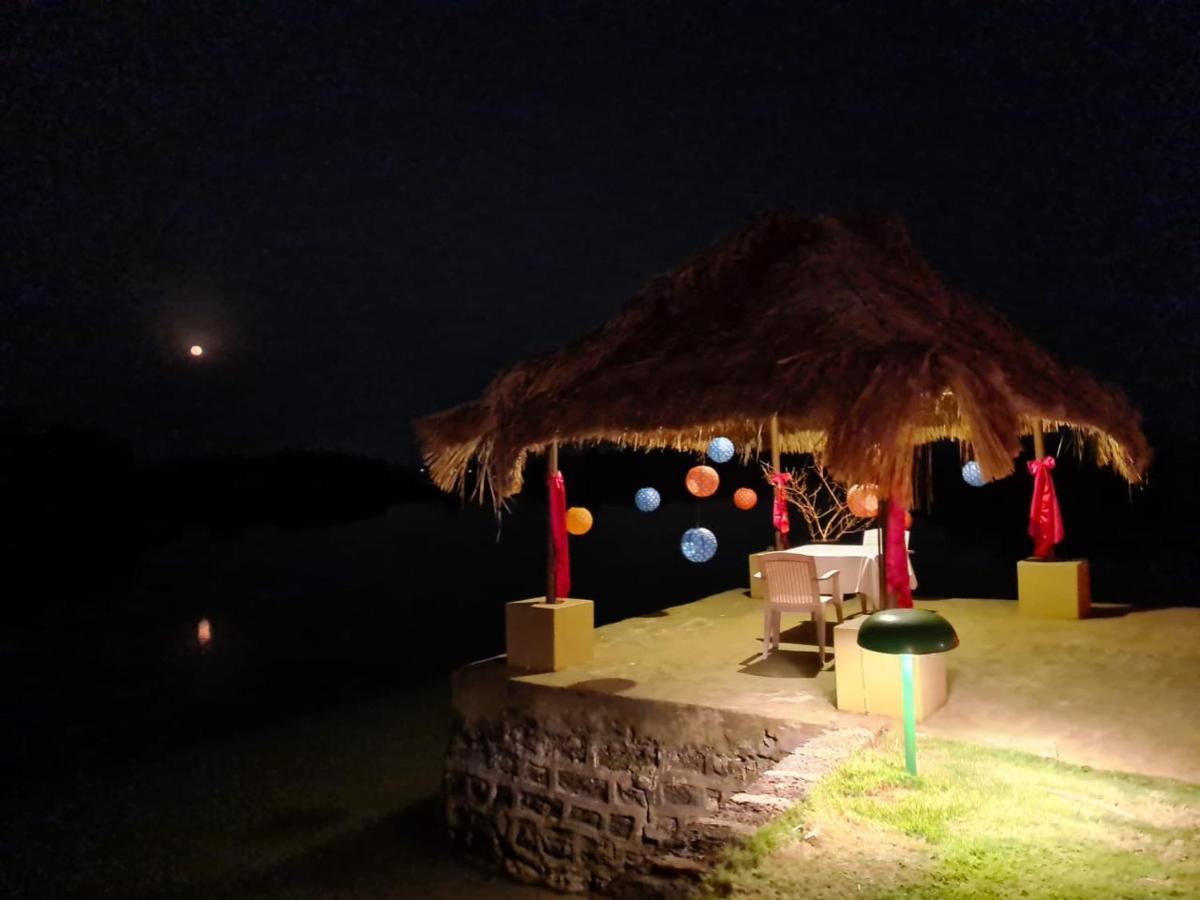 Mercure Goa Devaaya Resort Malar Kültér fotó