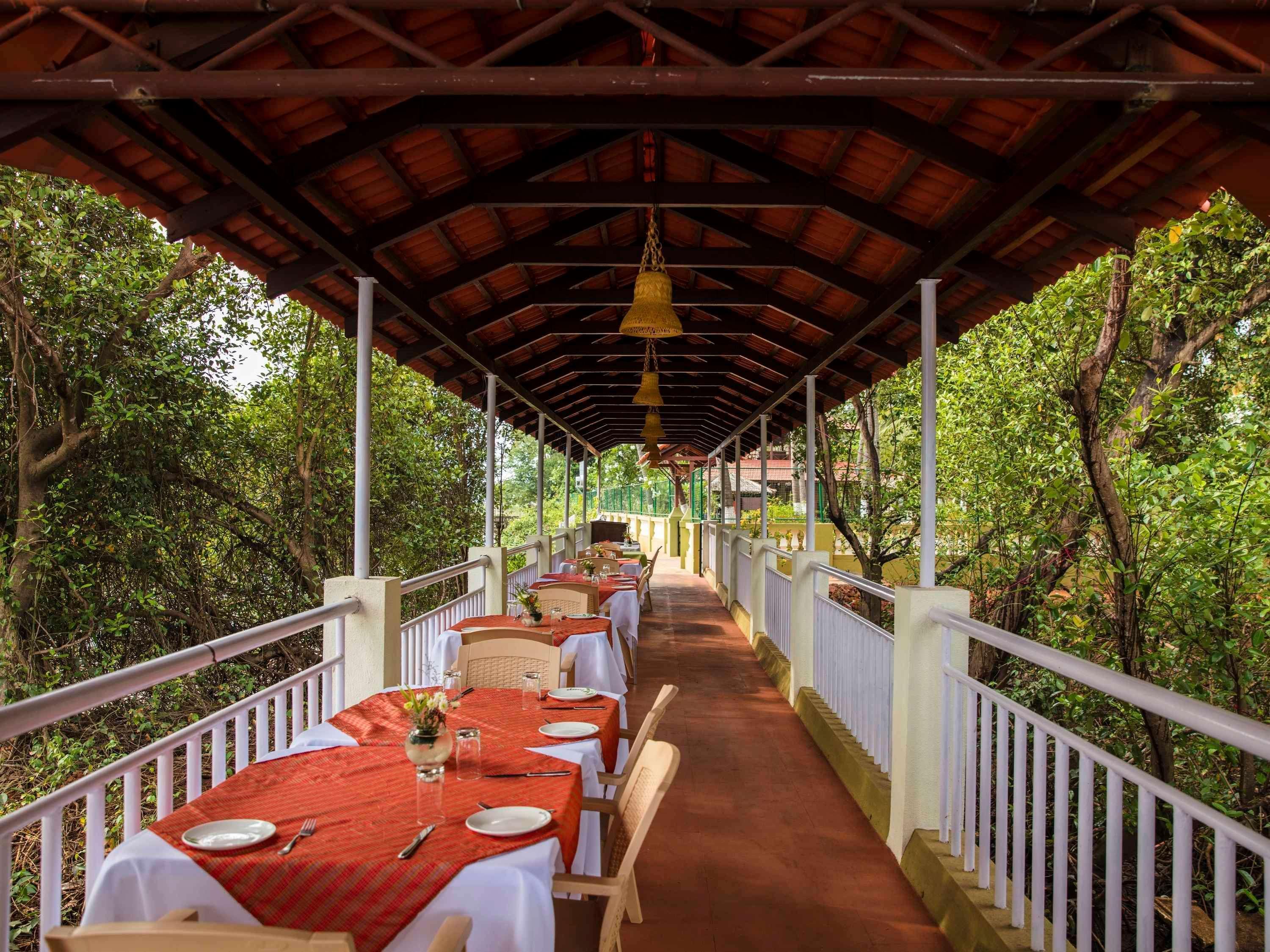 Mercure Goa Devaaya Resort Malar Kültér fotó