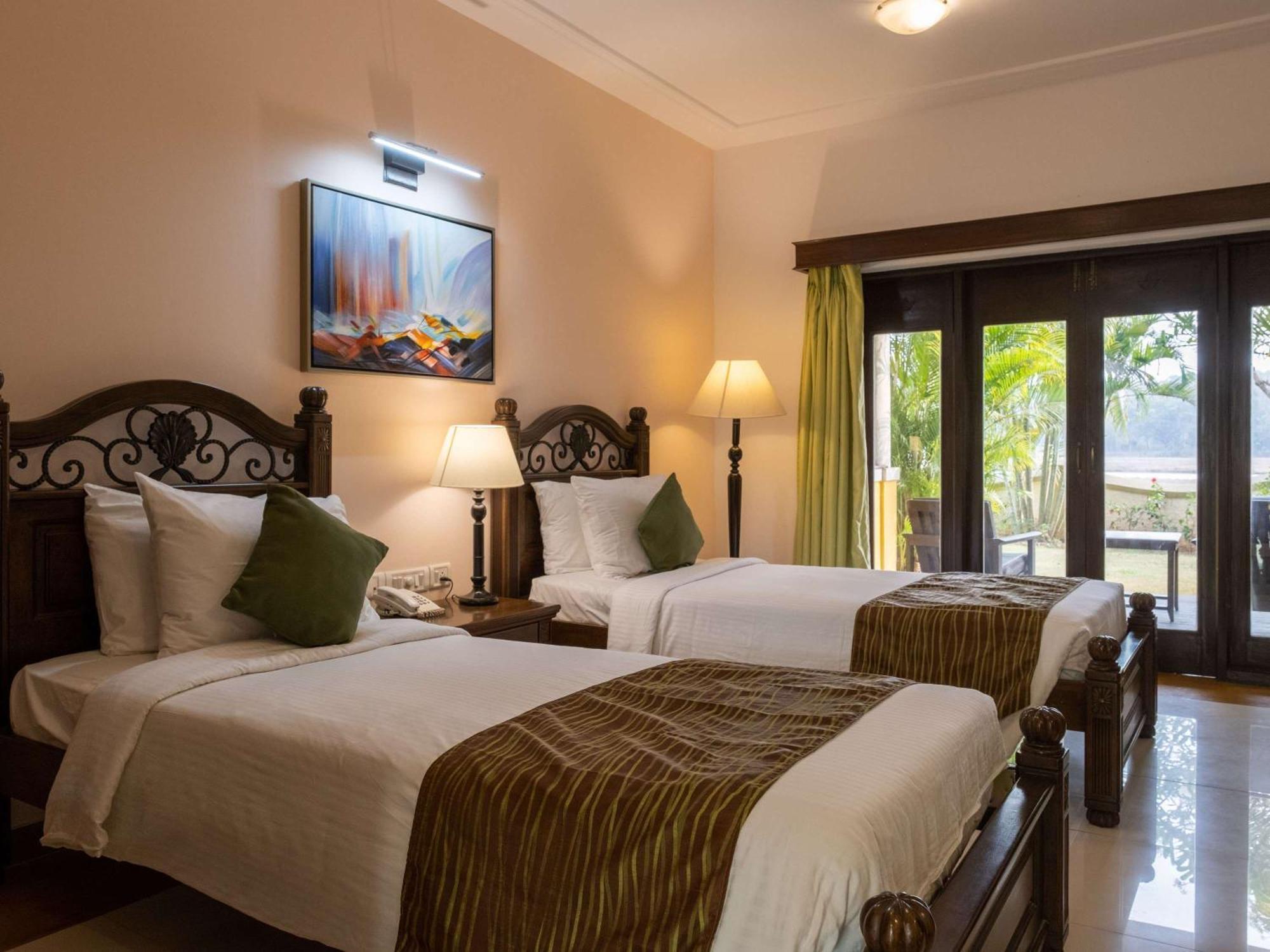 Mercure Goa Devaaya Resort Malar Kültér fotó