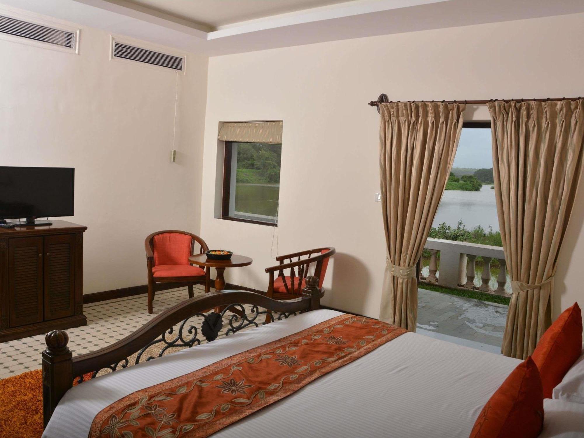 Mercure Goa Devaaya Resort Malar Kültér fotó