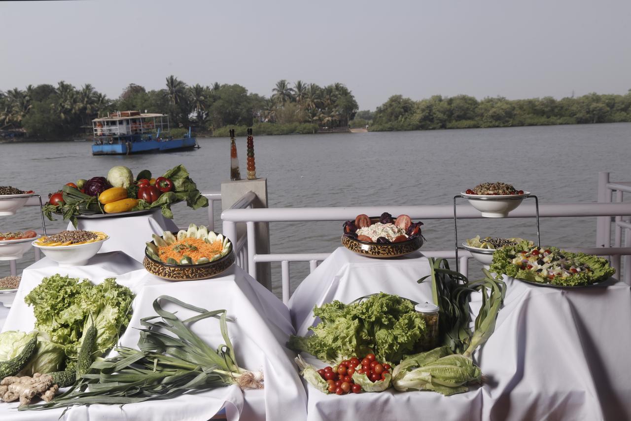 Mercure Goa Devaaya Resort Malar Kültér fotó